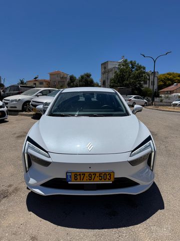 אי.וי איזי Limo