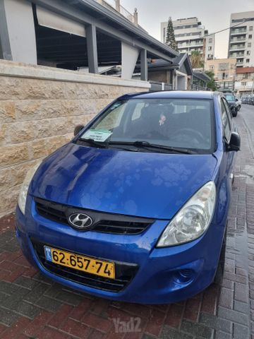 יונדאי i20