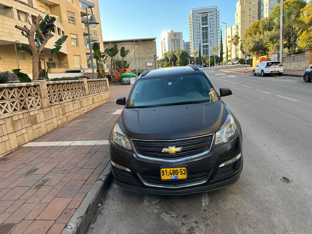 מודעת רכב שברולט טראוורס