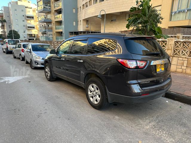 שברולט טראוורס