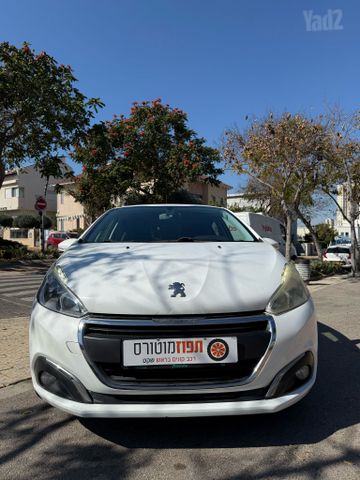 פיג'ו 208