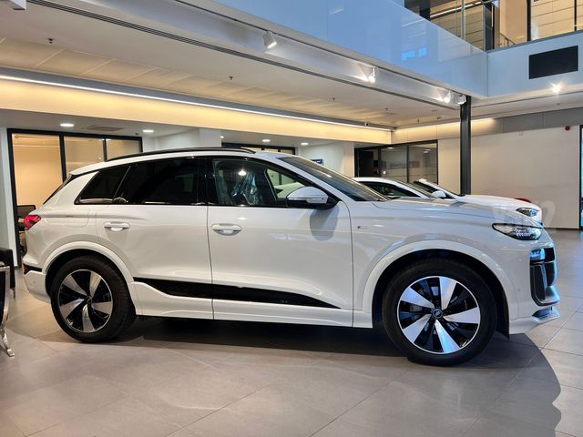 אאודי Q6 e-tron