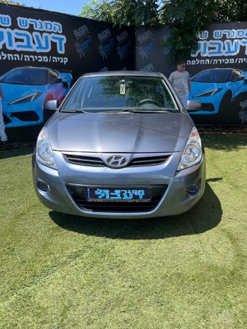 מודעת רכב יונדאי i20