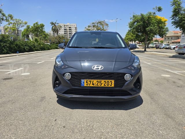 יונדאי i10