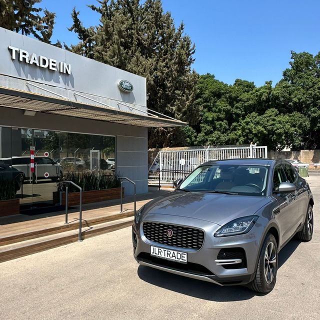 מודעת רכב יגואר E-Pace