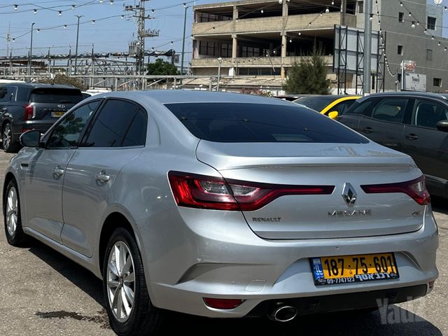 רנו מגאן