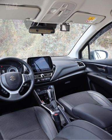 סוזוקי S-Cross
