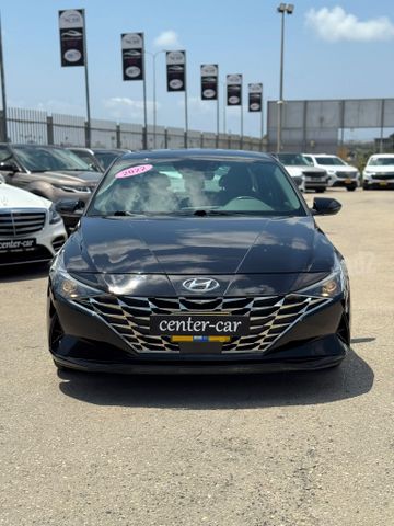 יונדאי אלנטרה