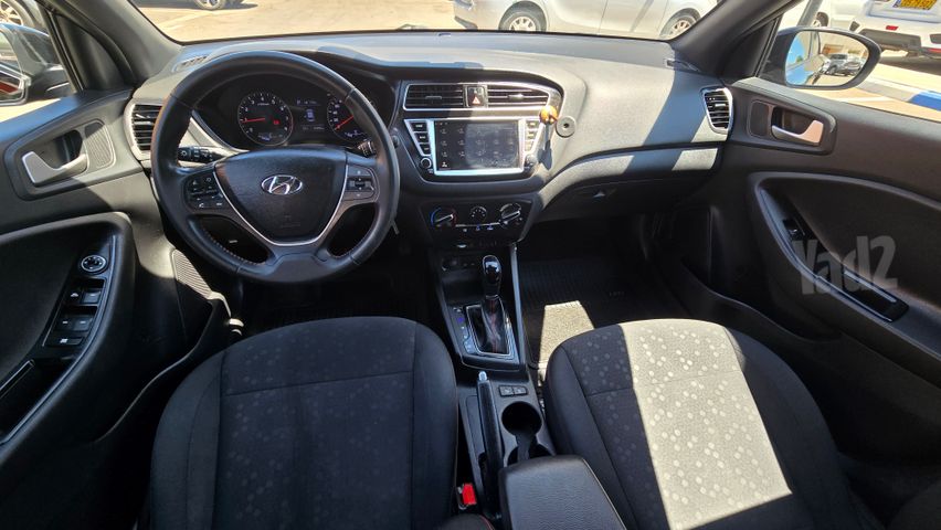 יונדאי i20