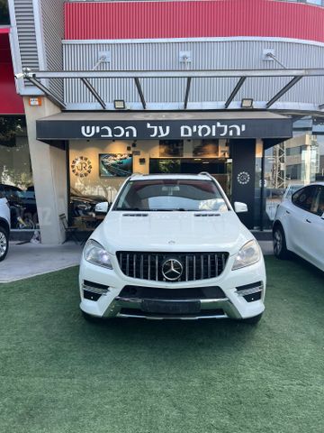 מודעת רכב מרצדס-בנץ ML