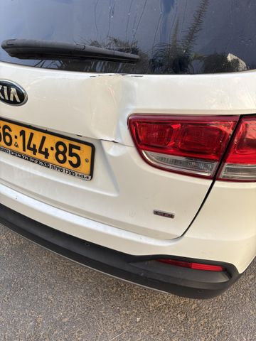 קיה סורנטו