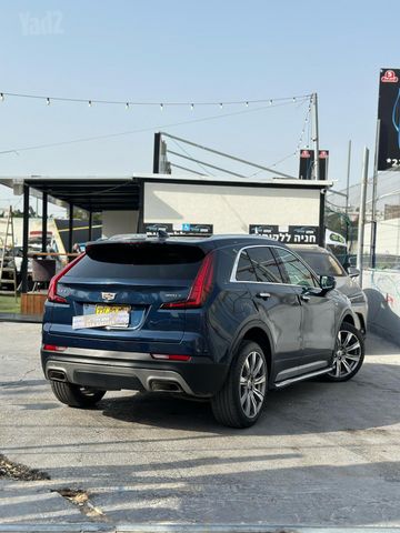 מודעת רכב קאדילק XT4 2