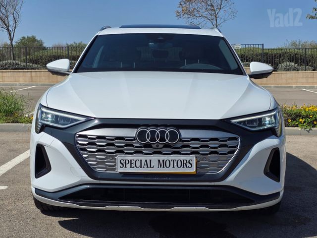 אאודי Q8 e-tron