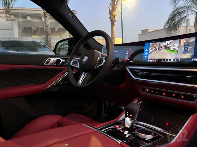 ב מ וו X6 M