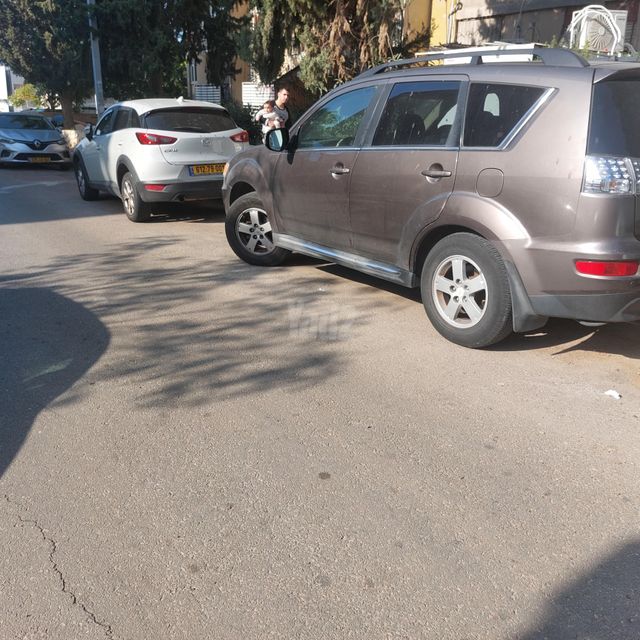 מודעת רכב מיצובישי אאוטלנדר