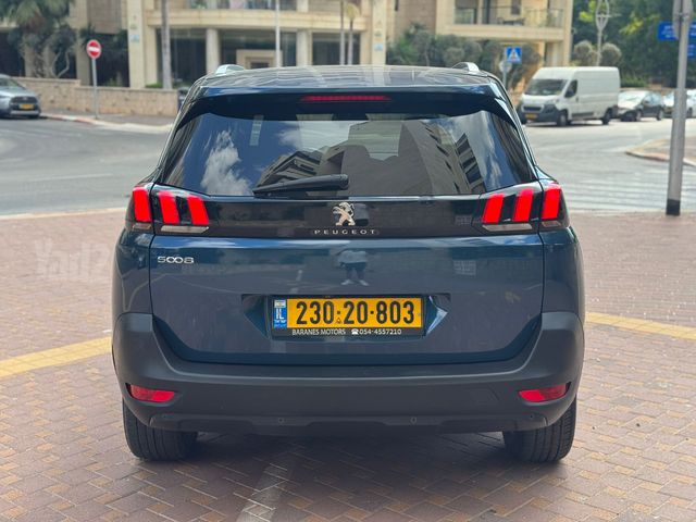 פיג'ו 5008