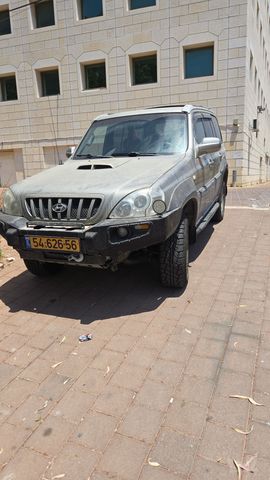יונדאי טאראקן