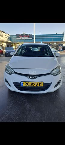 מודעת רכב יונדאי i20