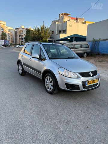 מודעת רכב סוזוקי SX4