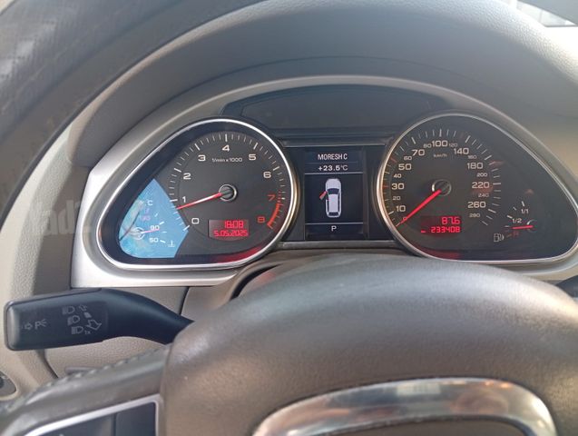 אאודי Q7