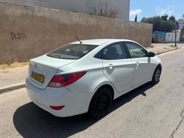 יונדאי אקסנט i25