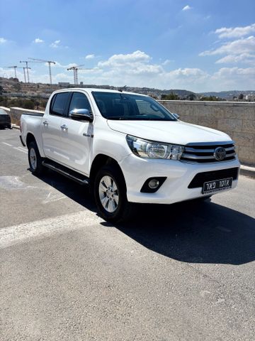 מודעת רכב טויוטה היילקס