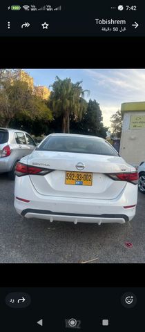 ניסאן סנטרה
