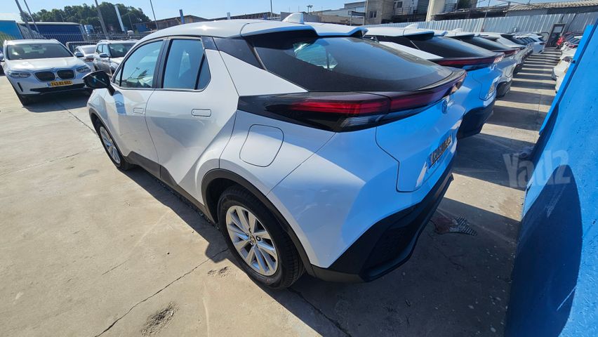 טויוטה C-HR