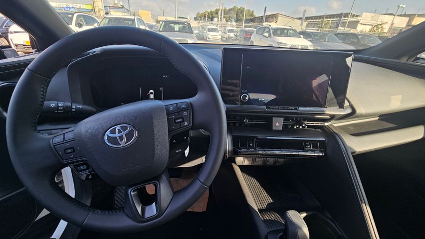 טויוטה C-HR
