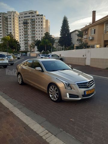 מודעת רכב קאדילק ATS