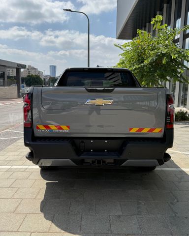 שברולט סילברדו EV