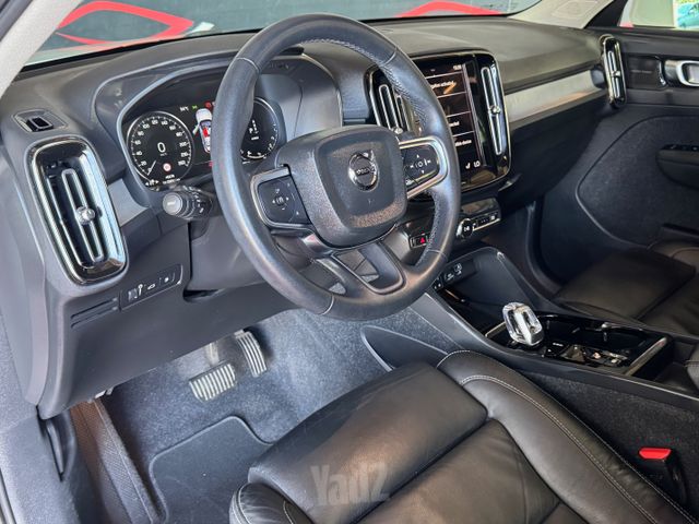 וולוו XC40