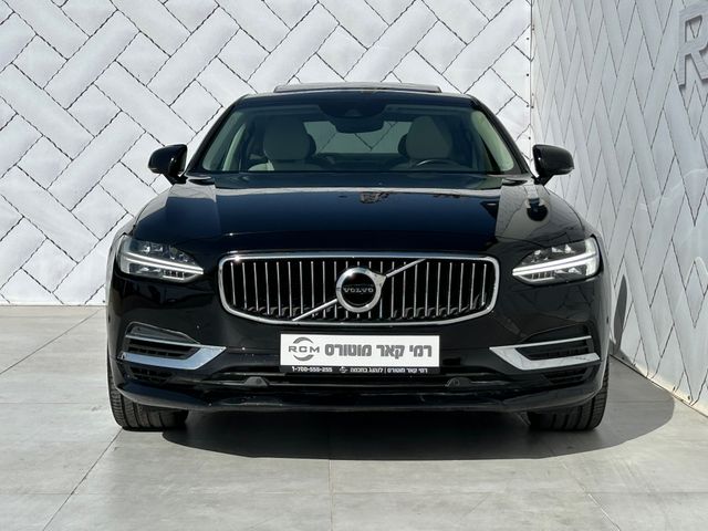 וולוו S90
