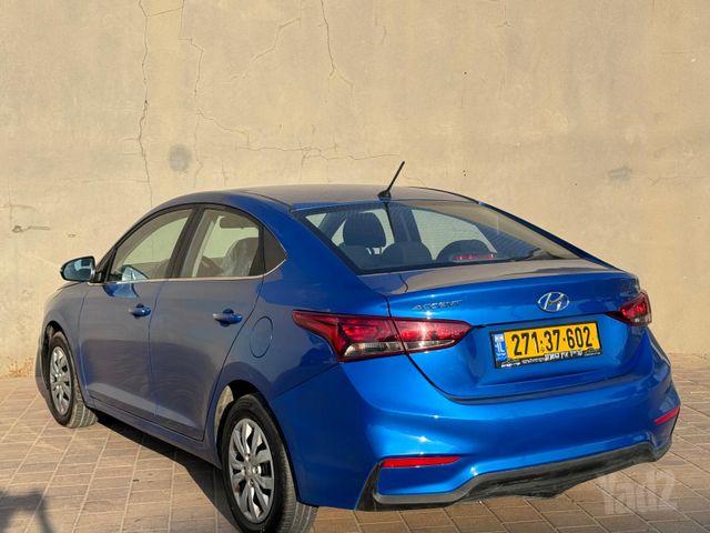 יונדאי אקסנט i25