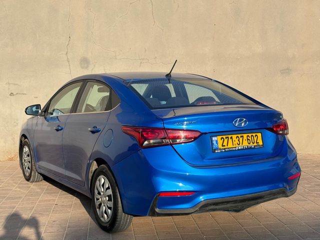 יונדאי אקסנט i25