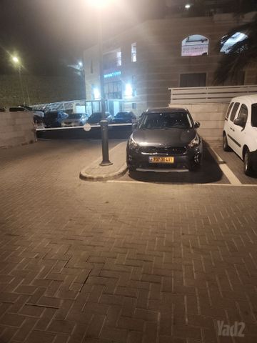 קיה נירו