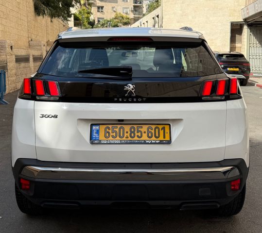 פיג'ו 3008