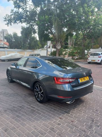 סקודה סופרב