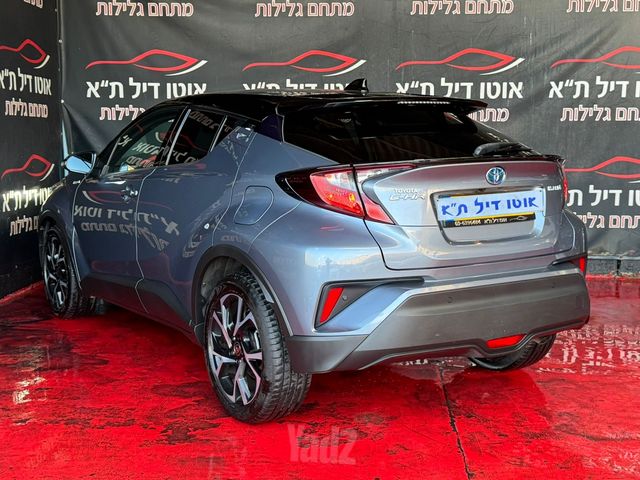 טויוטה C-HR