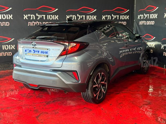 טויוטה C-HR