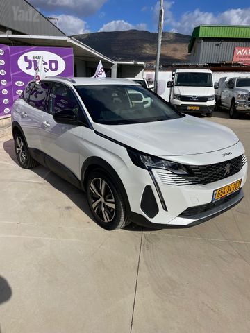 פיג'ו 3008