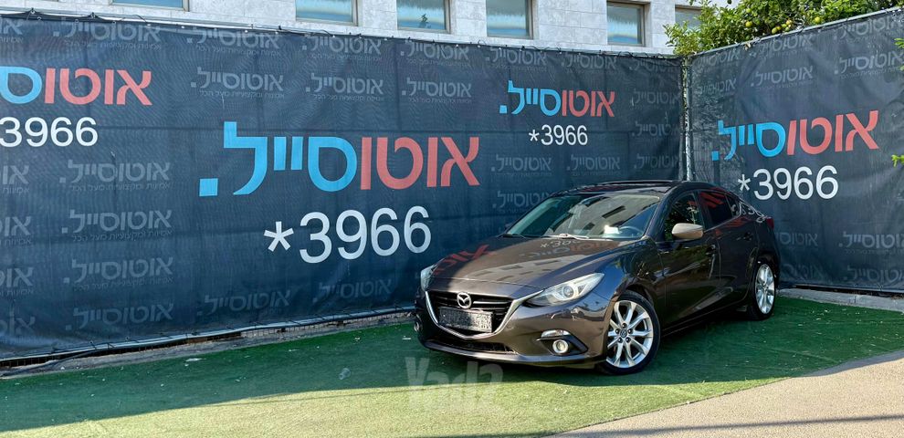 מודעת רכב מאזדה 3