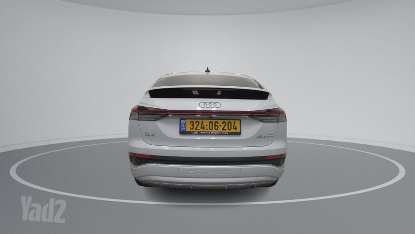 אאודי Q4 e-tron