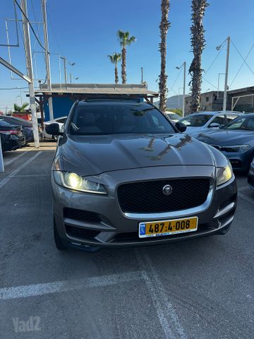 יגואר F-Pace