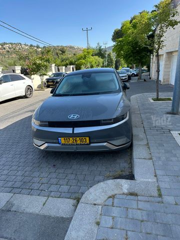 יונדאי איוניק 5