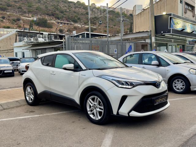 טויוטה C-HR