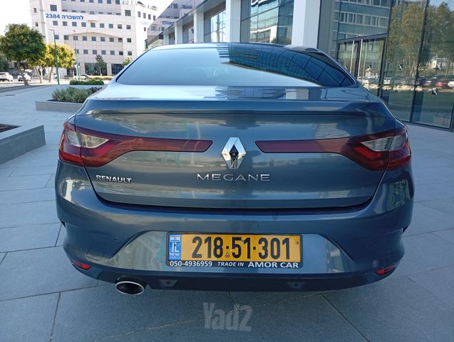 רנו מגאן