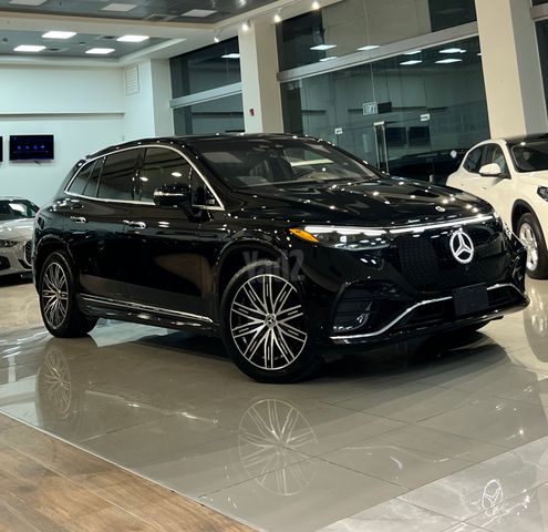 מרצדס-בנץ EQS SUV