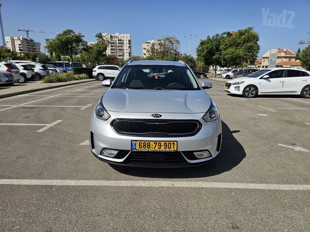 קיה נירו