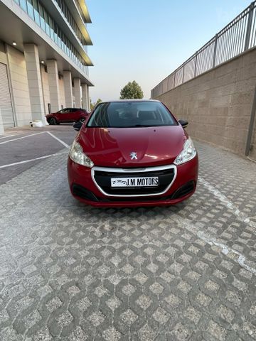 פיג'ו 208